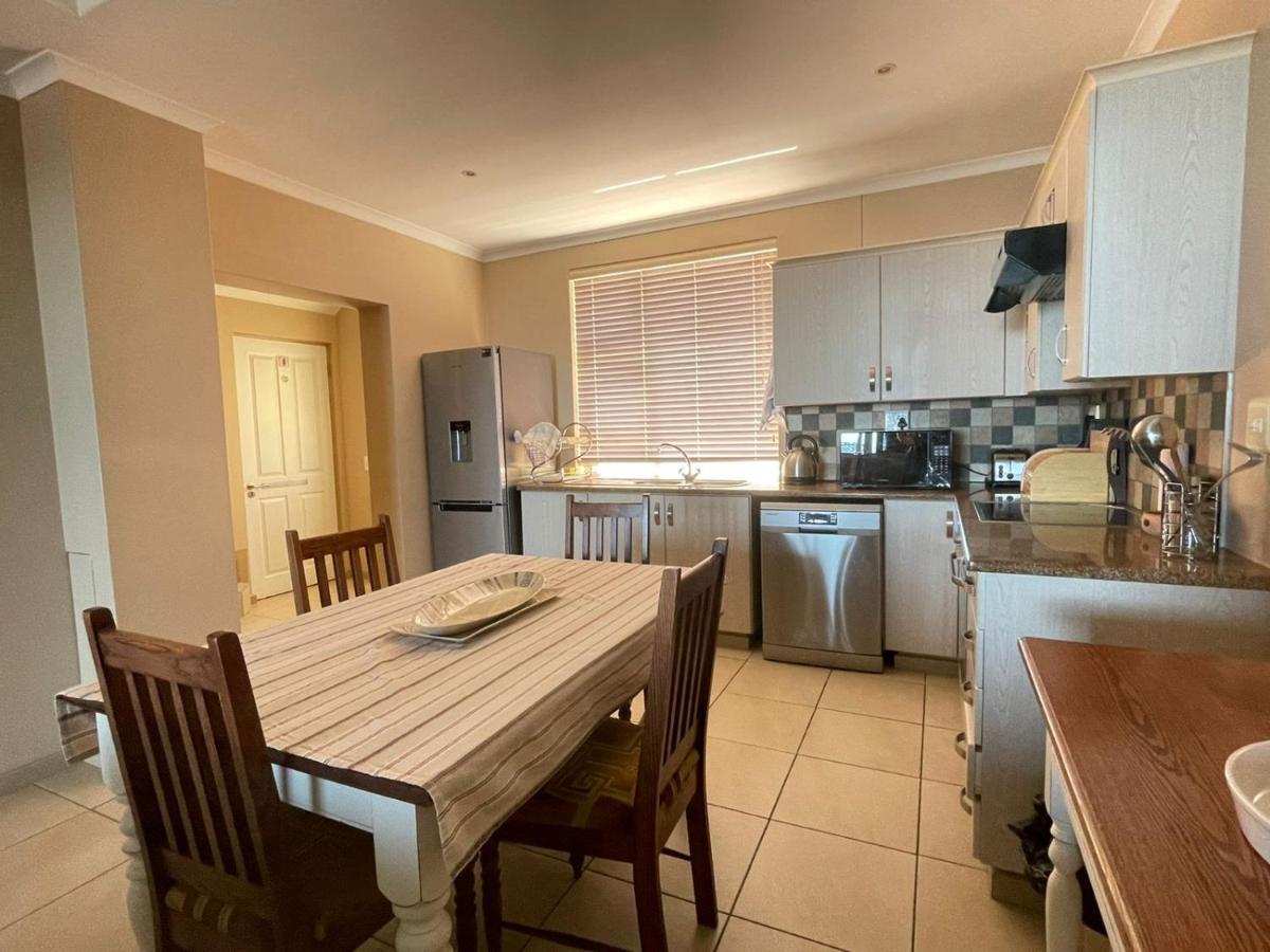 Villa For Family And Golf 莫塞尔湾 外观 照片